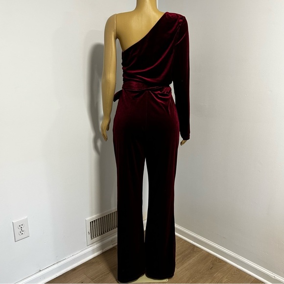 LULUS Burgundy Red Velvet Pantsuit One Shoulder Tie Waist Size XL - Picture 4 of 8